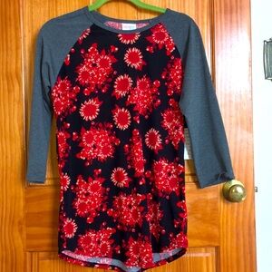 LuLaRoe  Black red randy t